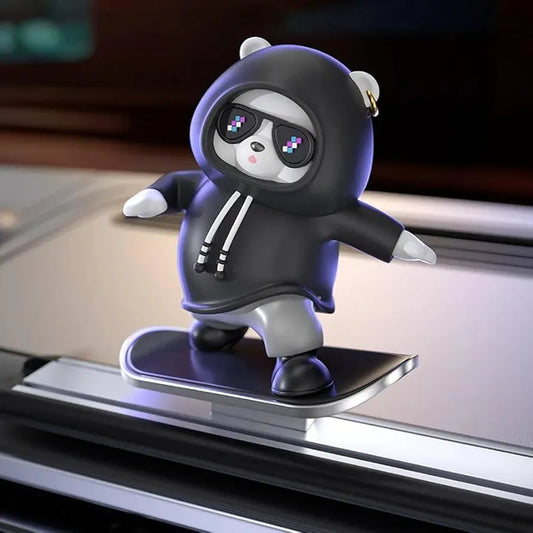 Cool Bear Skateboard Dashboard Bobblehead – Black Plastic Car Decor Figurine